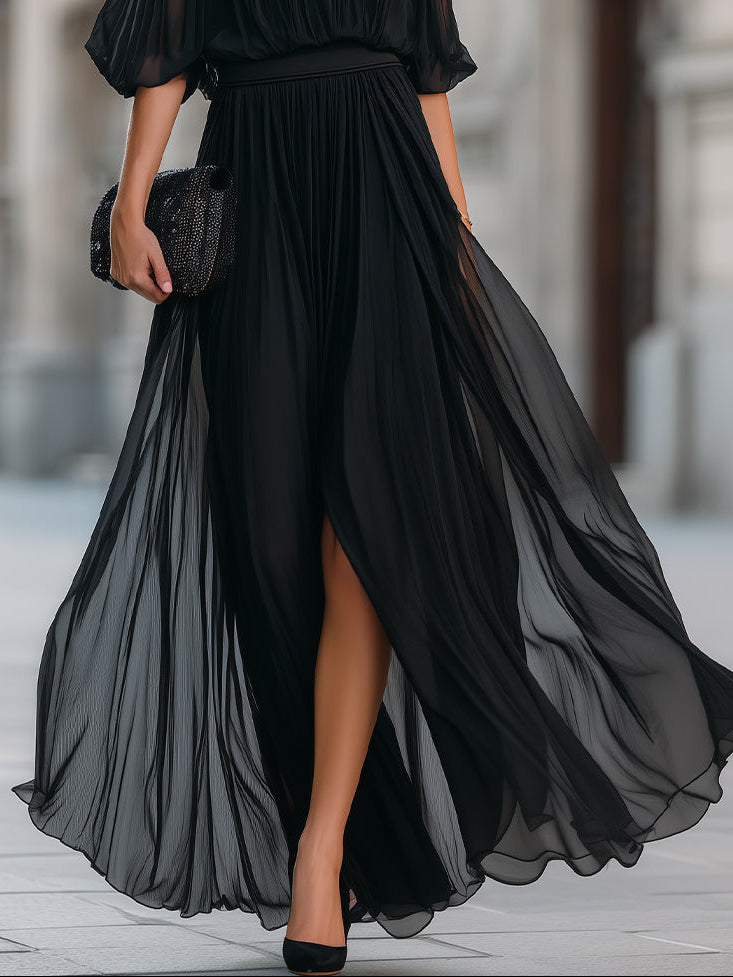Annetta - Robe longue plissée en mousseline noire à épaules dénudées