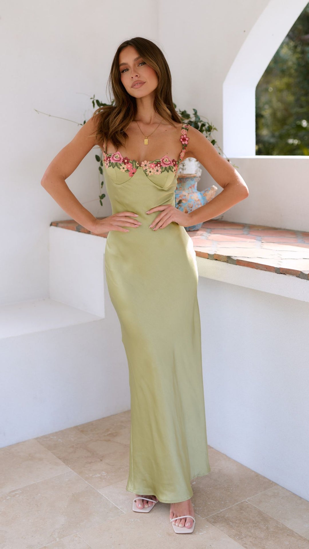 Chelsey - Robe longue élégante