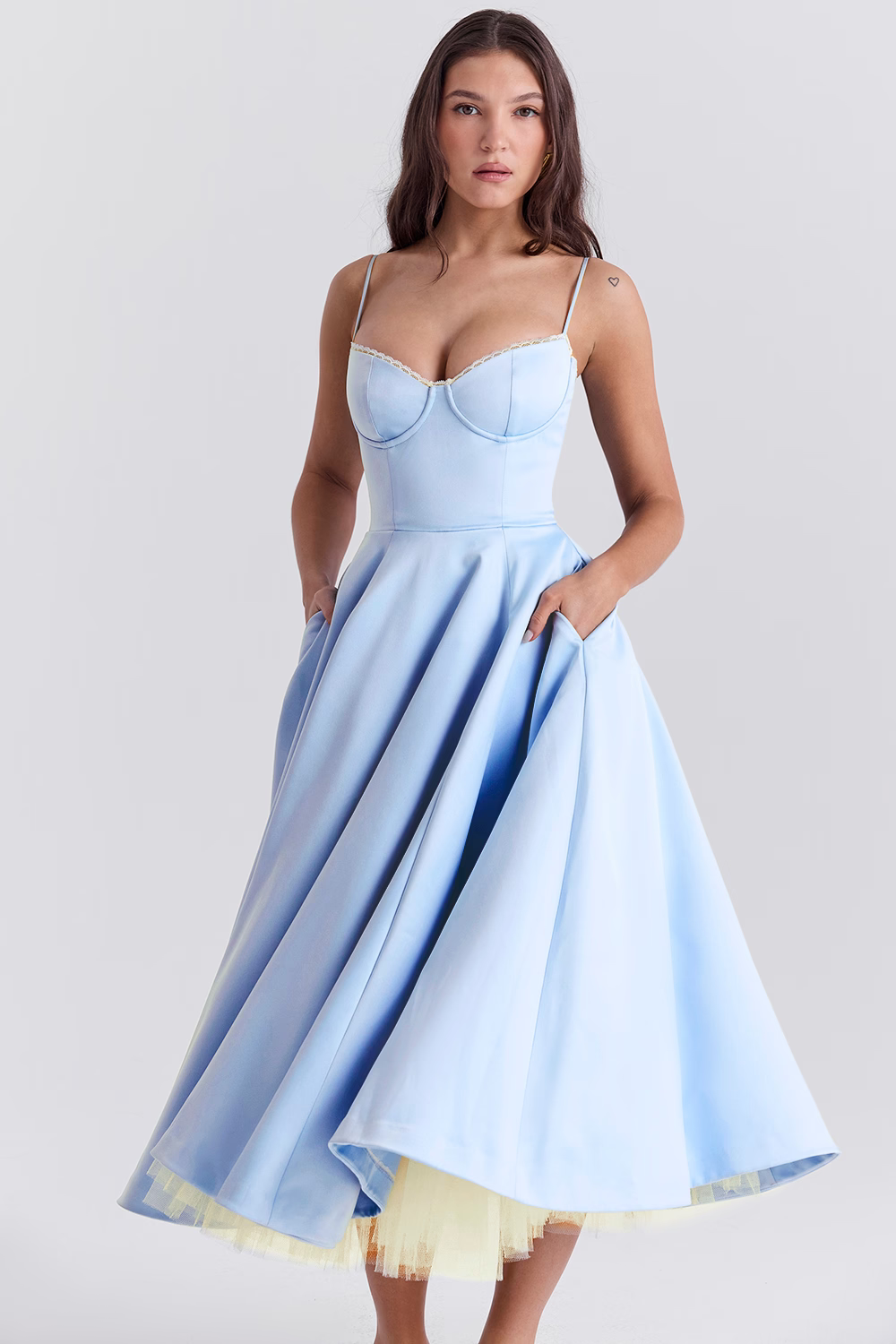 Luce - Abito midi in tulle satinato