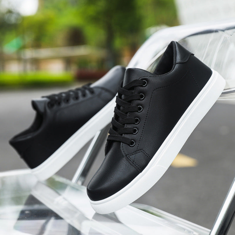 Enzo Ledertrainer