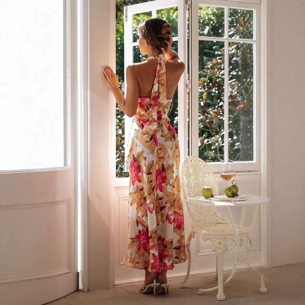Minirva – Robe midi à col montant et motifs floraux