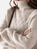 Anne | Pull à col roulé en maille texturée douce