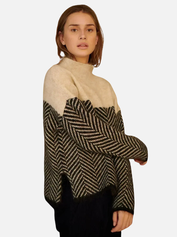 Camilla | Pull à col roulé à motif chevrons