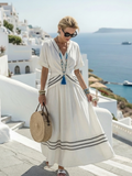 Seren | Robe midi croisée à col en V et manches courtes