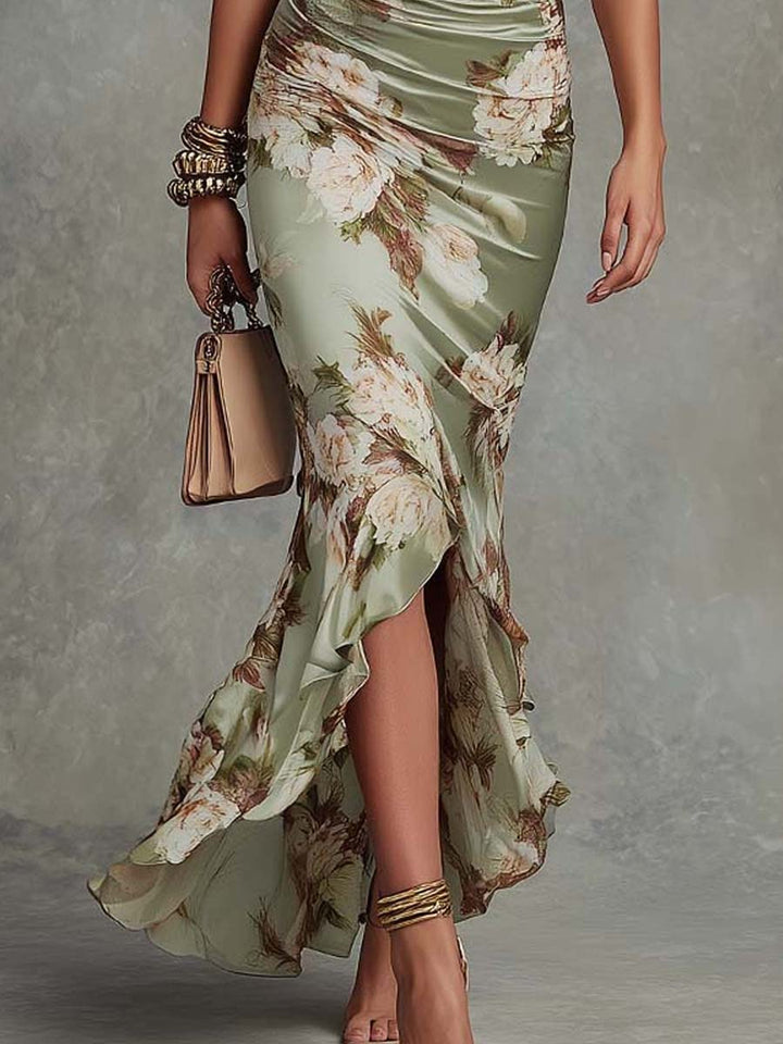 Anastasia | Robe longue asymétrique en satin vert
