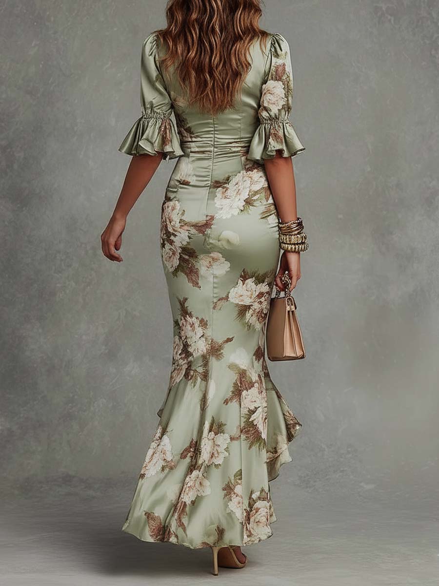Anastasia | Robe longue asymétrique en satin vert