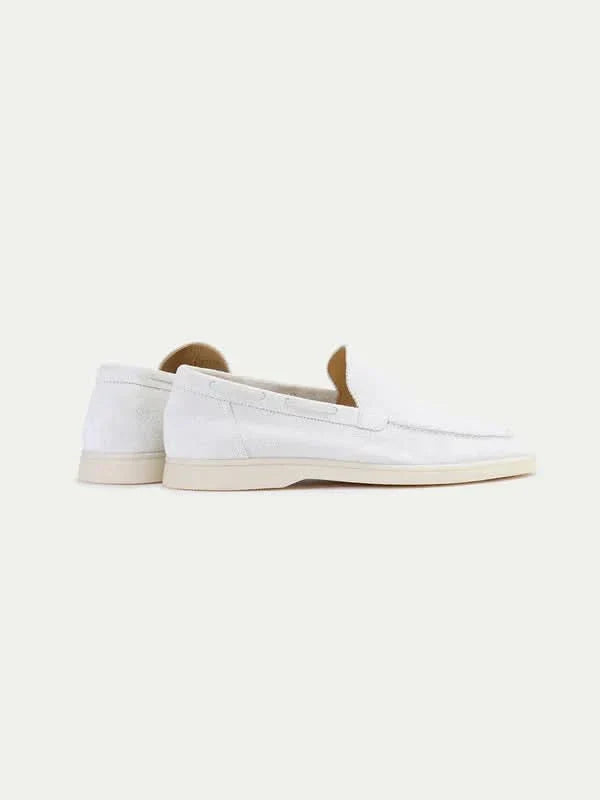 Mocassin classique en suède blanc perlé