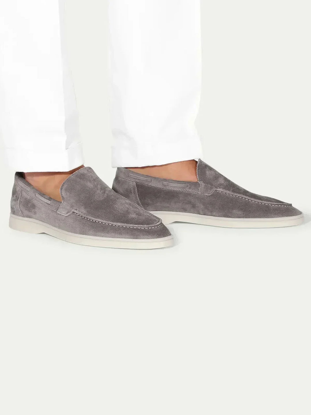 Mocassin classique en daim gris
